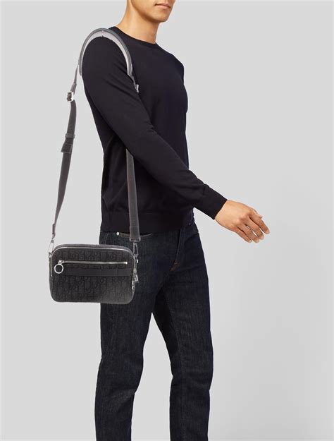 DIOR MEN Oblique Safari Messenger Bag 